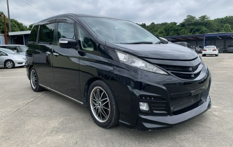 Mazda Biante 2015. (Car From Japan)