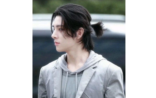  Man Bun