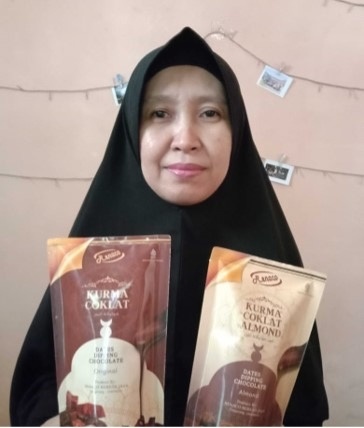 Lilia yang gemar membuat camilan sehat untuk keluarga melihat peluang besar dari buah kurma dan memperoleh dukungan dari BRI (Dok: BRI)