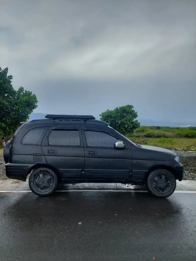 Daihatsu Taruna (1999). (OLX)