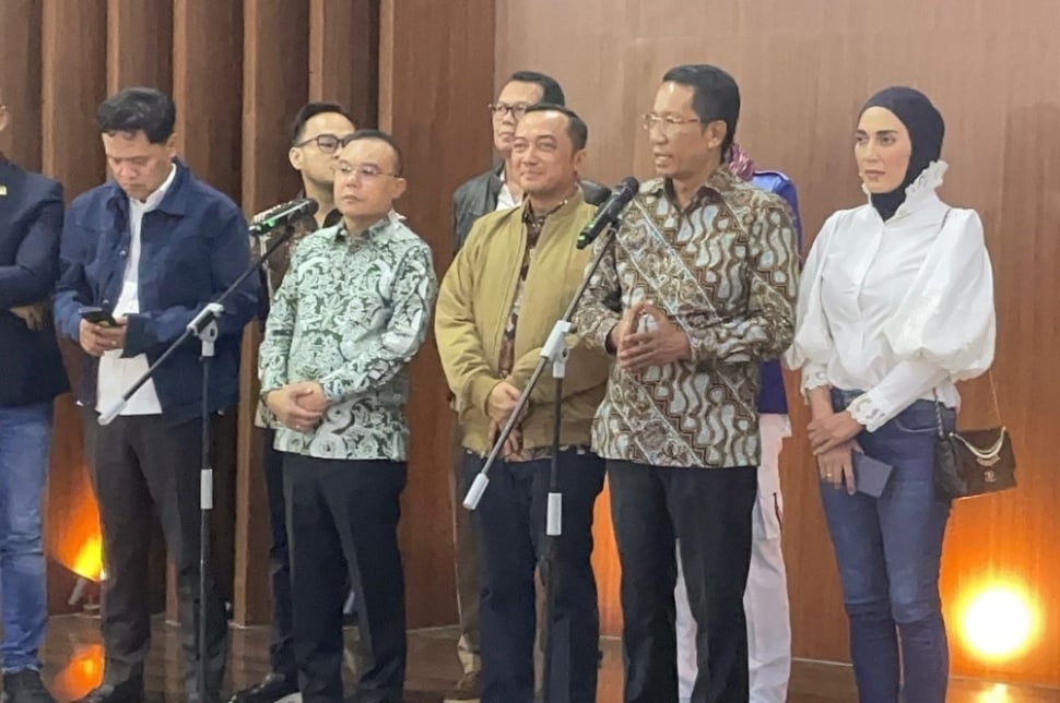 Menteri Hukum (Menkum) Supratman Andi Agtas, menjelaskan soal proses mengapa Thomas Trikasih Lembong alias Tom Lembong diberikan abolisi dan Sekeretaris Jenderal PDIP Hasto Kristiyanto diberikan amnesti. Hal ini disampaikan dalam konfrensi pers usai Rapat Konsultasi bersama DPR RI di Komplek Parlemen, Senayan, Jakarta, Kamis (31/7/2025). [Suara.com/Bagaskara]