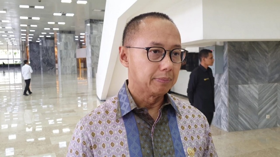 Wakil Ketua Umum PAN Eddy Soeparno mengapresiasi sikap PDIP yang menjadi penyeimbang pemerintahan. Sikap PDIP itu mengingatkannya dengan PAN sebelumnya. [Suara.com/Bagaskara]