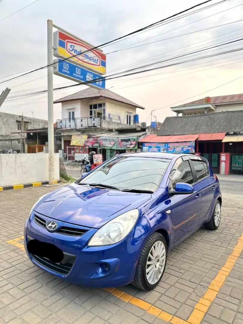 Hyundai I20 (2009). (OLX)