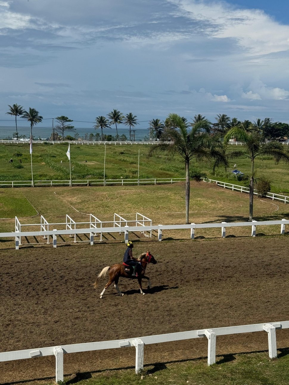 Gelanggang Pacuan Kuda Legok Jawa, Kabupaten Pangandaran, Jawa Barat, siap menjadi tuan rumah Indonesia’s Horse Racing (IHR)-(Istimewa)
