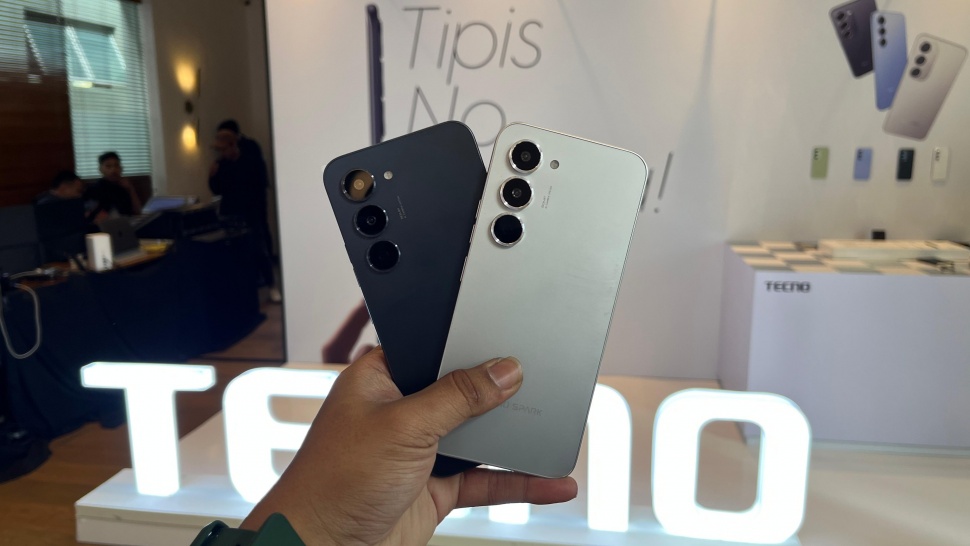 Tecno Spark 40 Pro yang resmi diluncurkan ke Indonesia pada Kamis (21/8/2025). [Suara.com/Dicky Prastya]