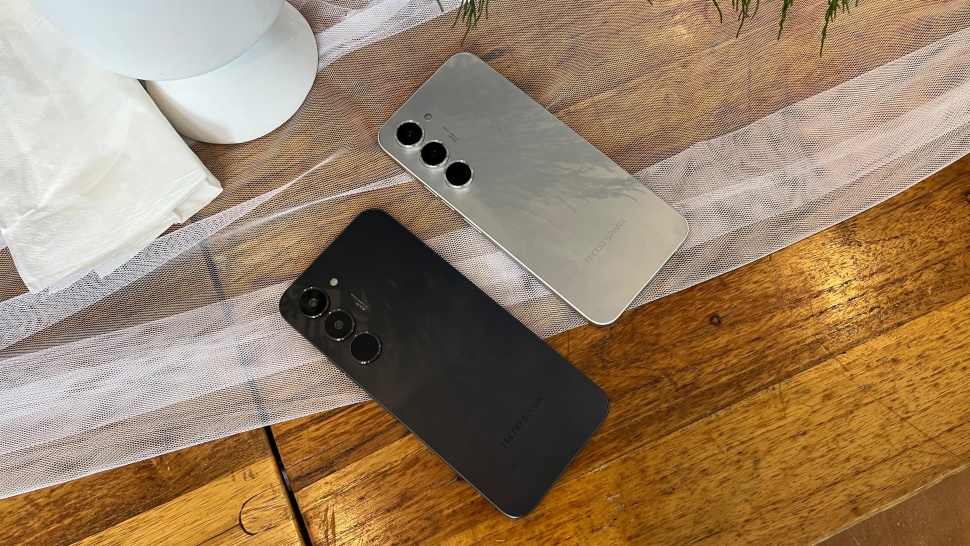 Tecno Spark 40 Pro yang resmi diluncurkan ke Indonesia pada Kamis (21/8/2025). [Suara.com/Dicky Prastya]