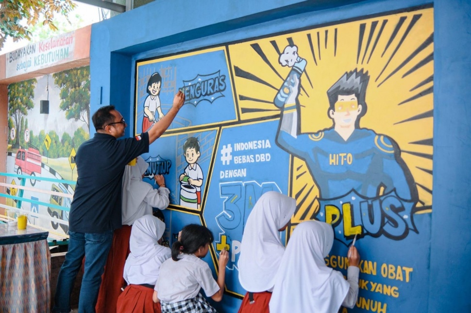 Langkah Pencegahan DBD secara Interaktif melalui Mural. (Suara.com/Clarencia)