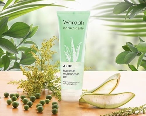 Wardah Nature Daily Aloe Hydramild Gel