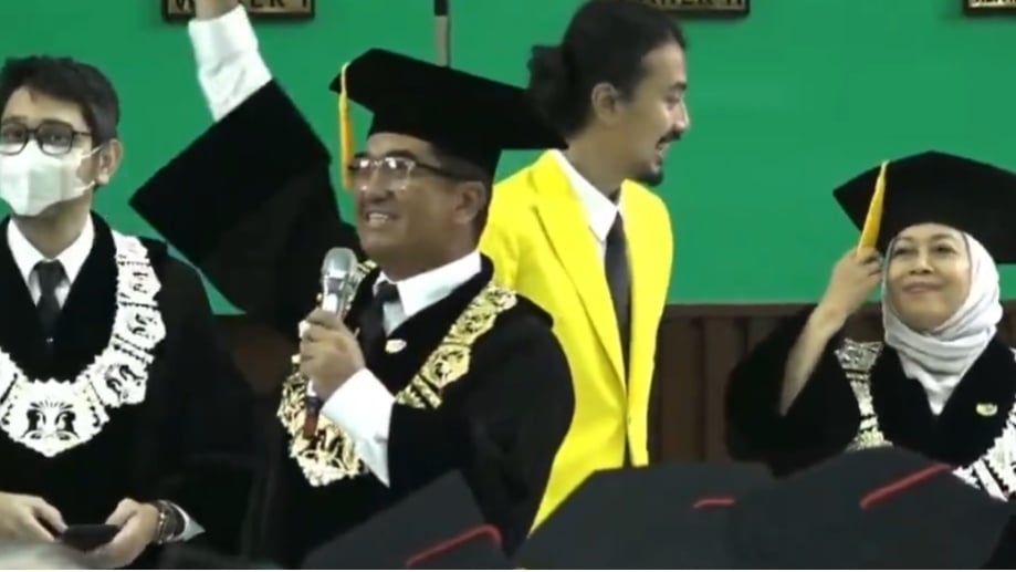 Momen Rektor UI diteriaki Zionis. (Tangkapan Layar X).