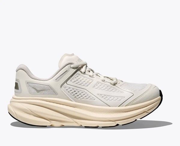 Hoka Clifton One9.