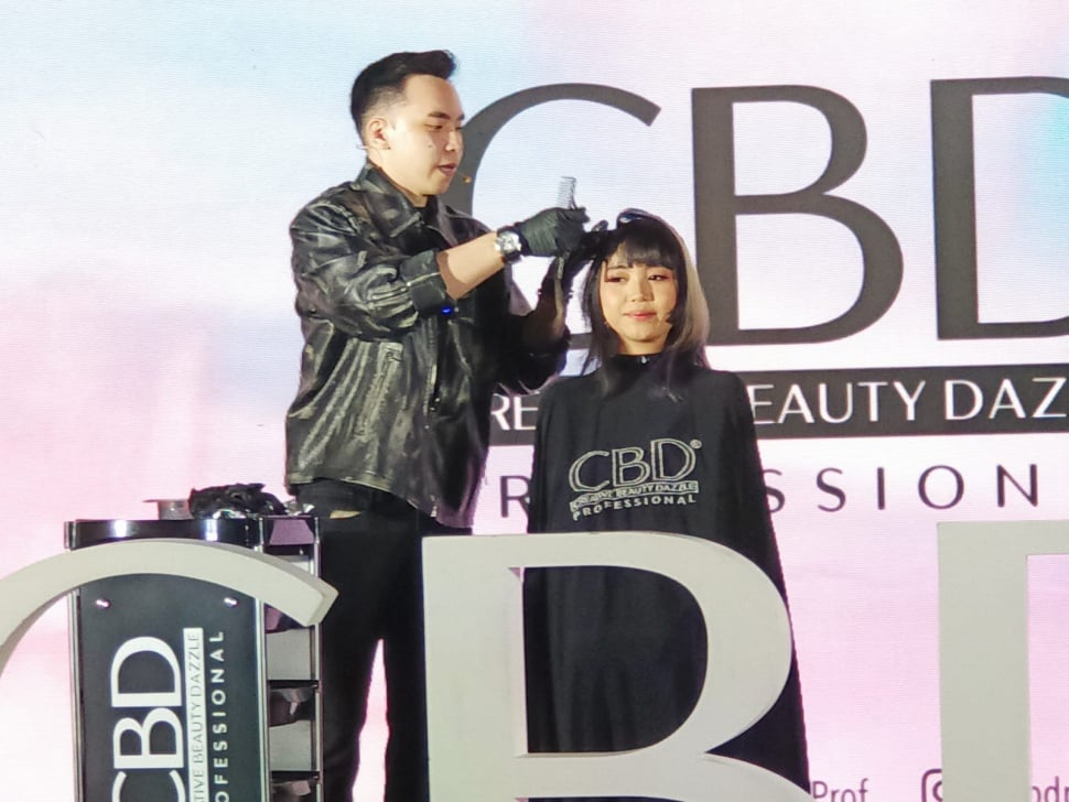 Immerse in Beauty sebagai tren warna rambut terbaru. (Suara.com/Clarencia)