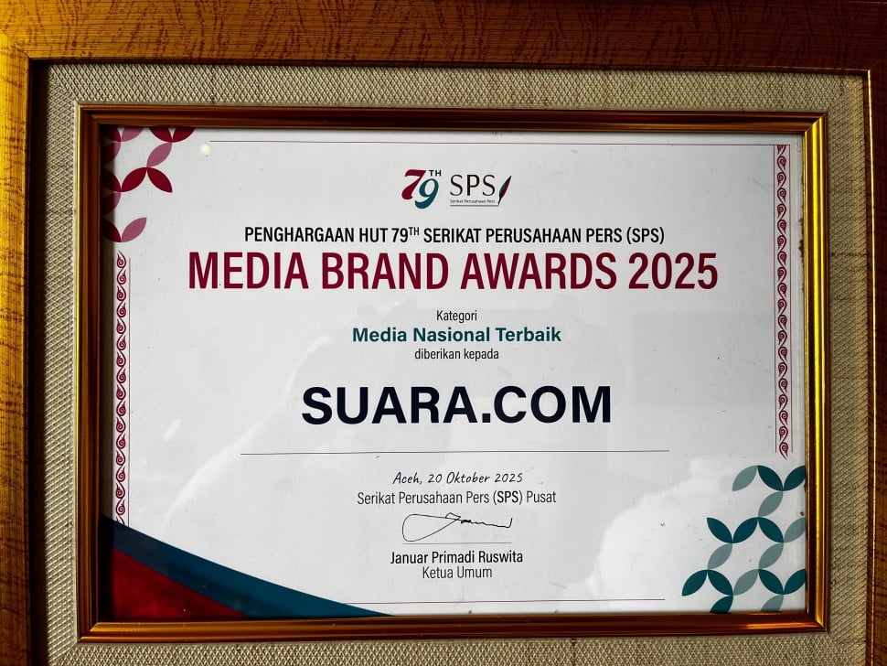 Penghargaan Media Brand Awards 2025 dari Serikat Perusahaan Pers (SPS) yang diberikan kepada Suara.com. [Foto: Suwarjono/Suara.com]