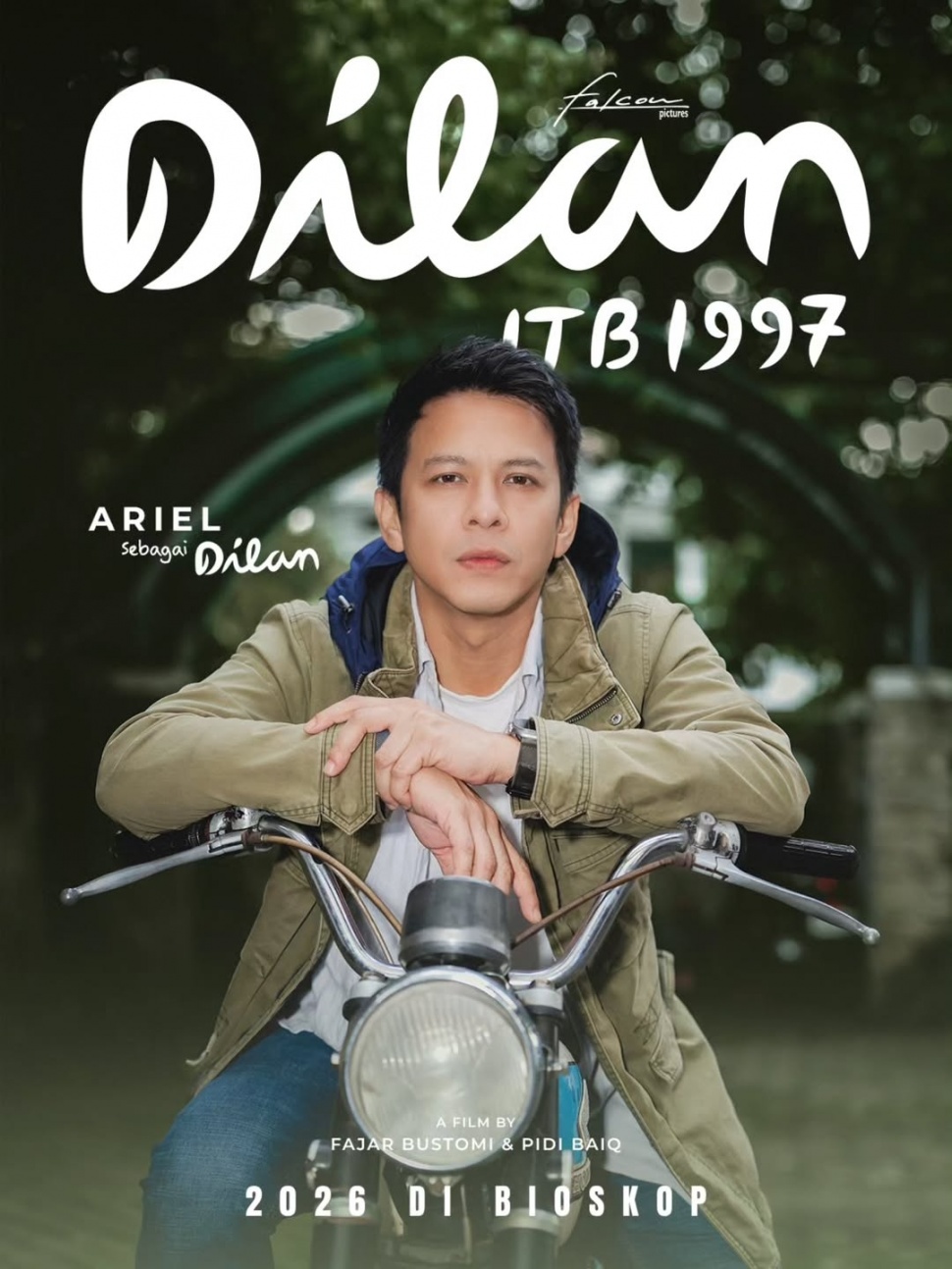 Ariel NOAH akan memerankan tokoh Dilan dewasa dalam dua proyek film terbaru berjudul: Dilan ITB 1997 dan Dilan Amsterdam. [Instagram]