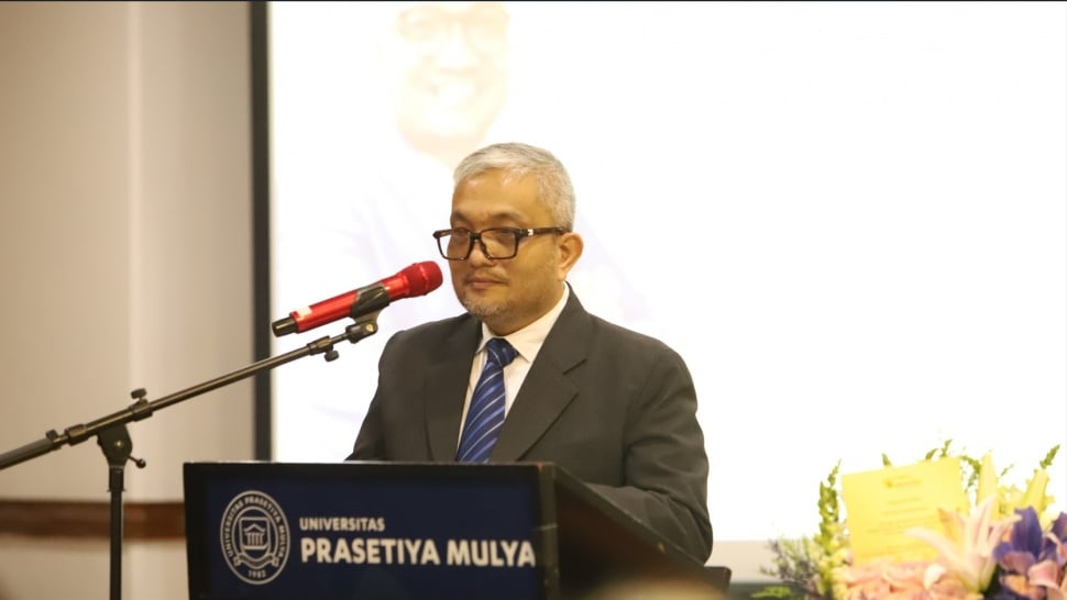 Riset doktoral di Universitas Prasetiya Mulya menemukan bahwa kesiapan teknologi, SDM, dan lingkungan bisnis berpengaruh besar pada keberhasilan transformasi digital.