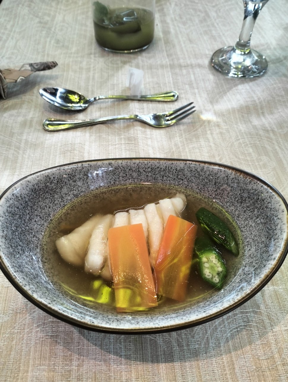Wanmono (soup). (Suara.com/Annisa Deli)