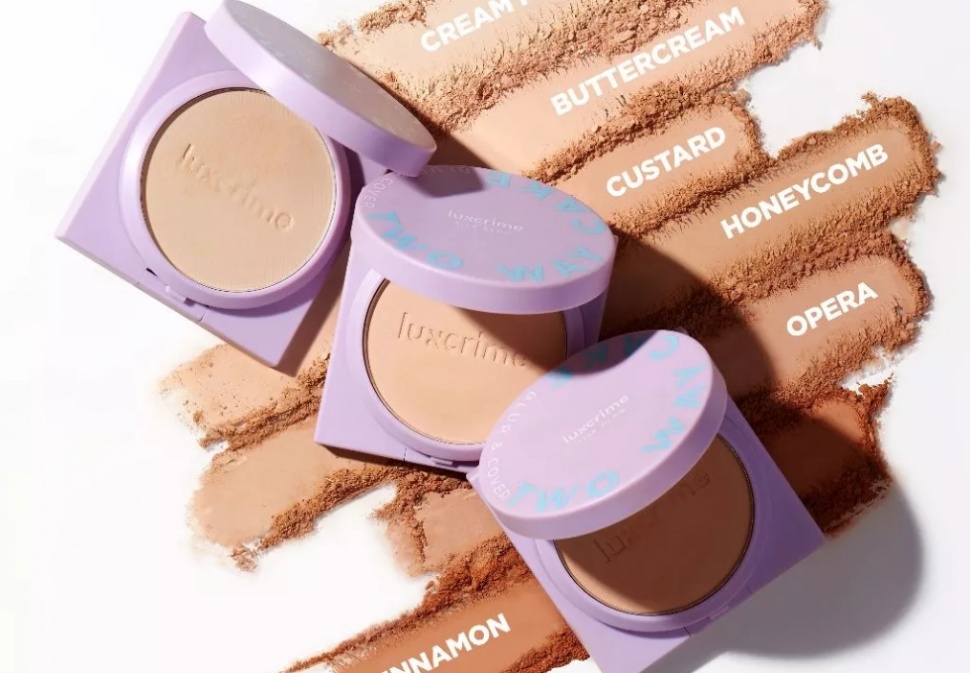 Rekomendasi bedak padat dengan hasil akhir dewy. (Shopee)