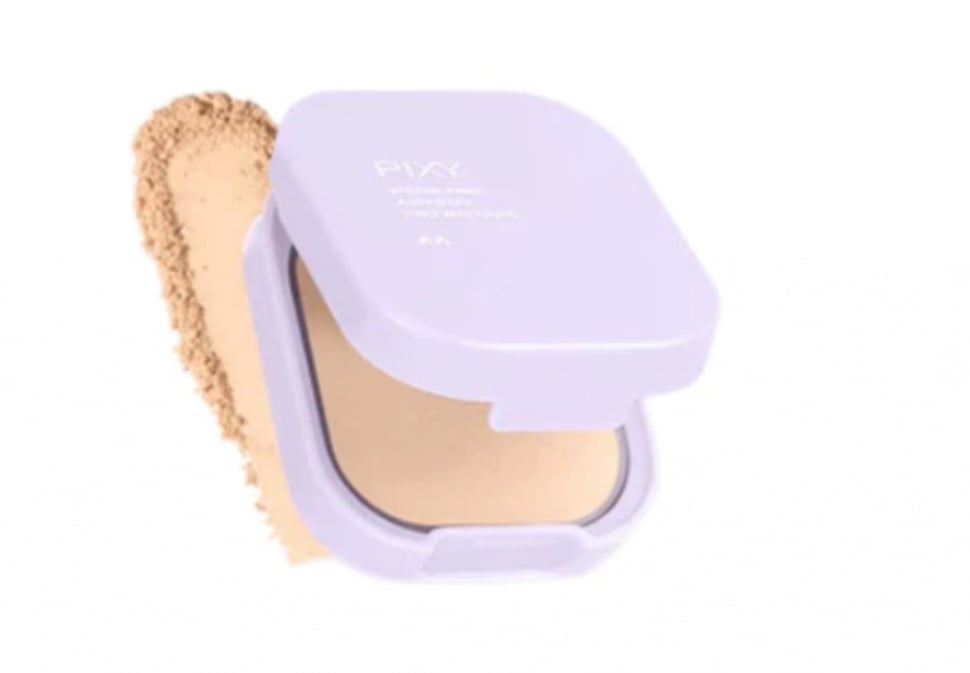 Rekomendasi bedak padat dengan hasil akhir dewy. (Shopee)