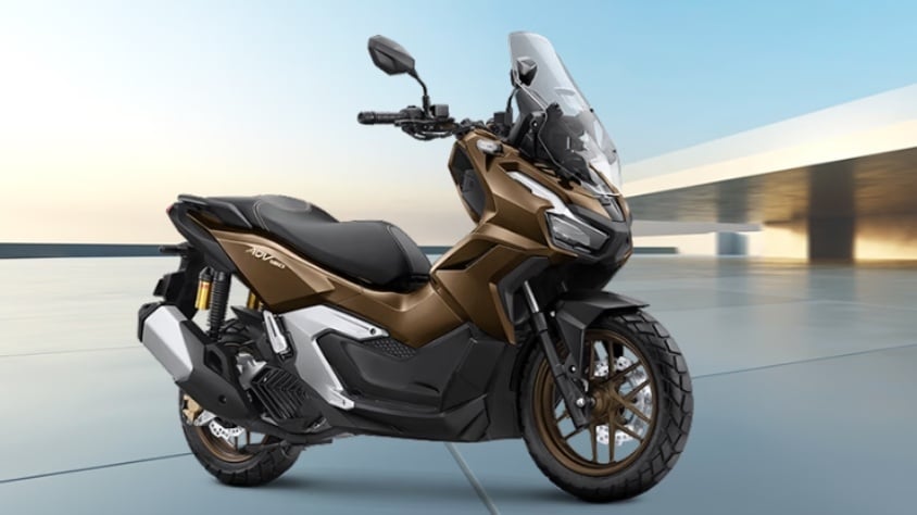 Honda ADV 160 - Rekomendasi motor matic untuk pemilik bertubuh besar.