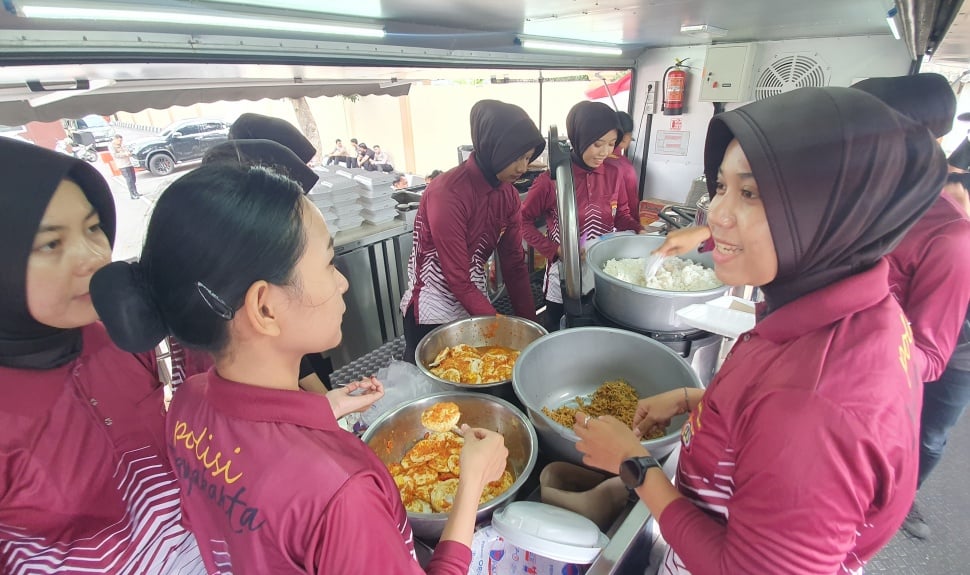 Dapur umum untuk mahasiswa Sumatra di Yogyakarta (Suara.com/Hiskia)