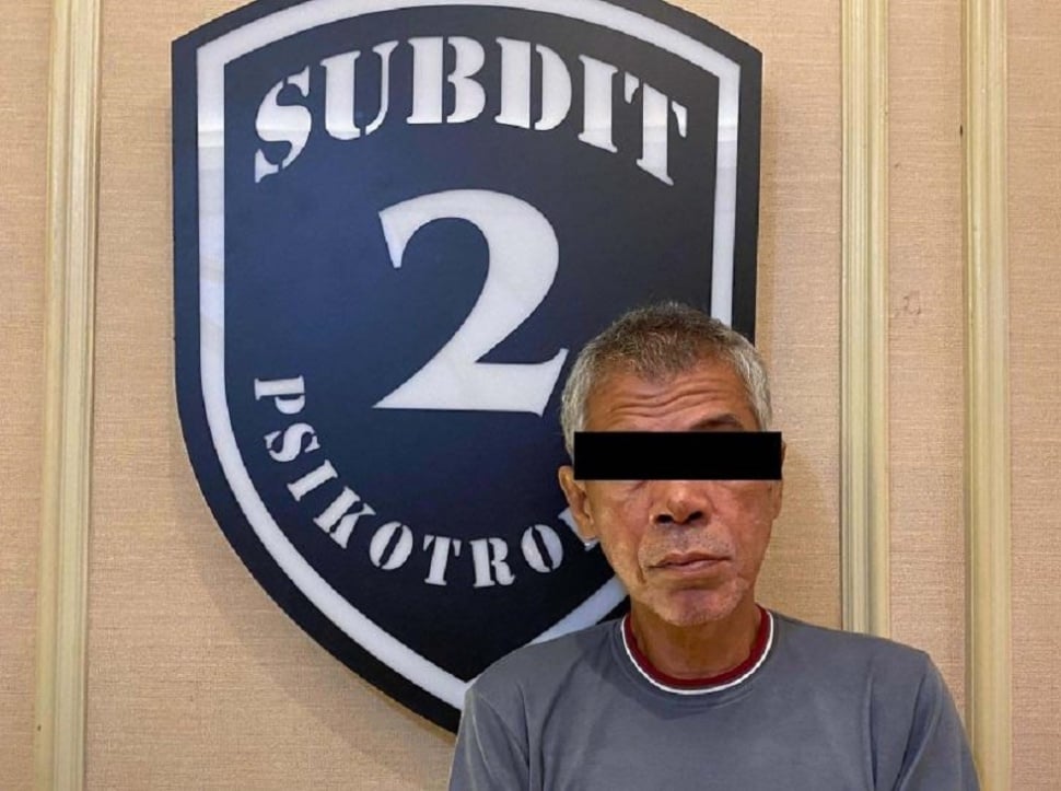  Pria 61 Tahun di Bekasi Bawa 14,6 Kg Ganja dalam Dua Kardus. (Dok. Polda Metro Jaya)