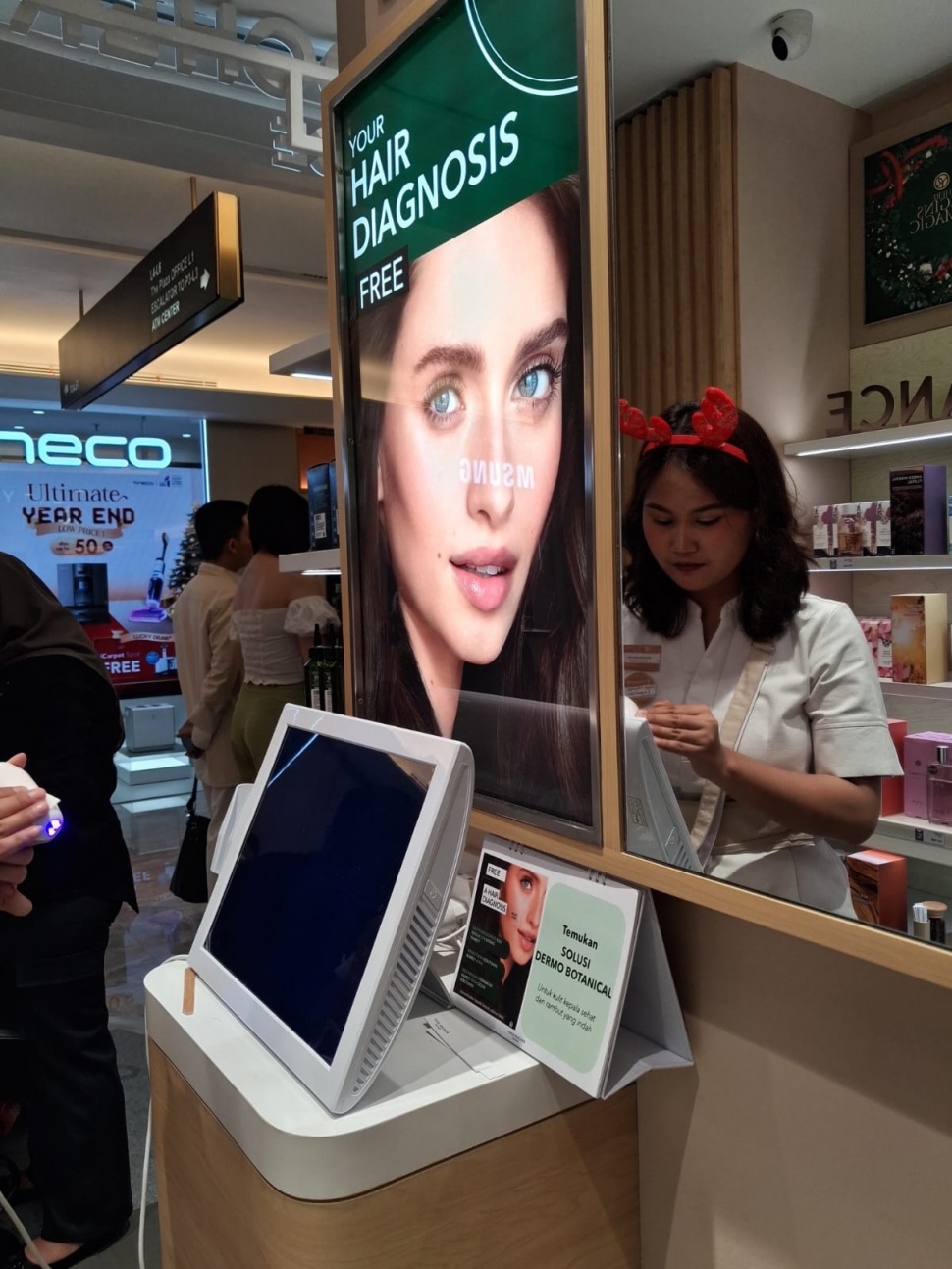 Beauty Bar di Gerai Yves Rocher Plaza Indonesia. (Suara.com/Vania)