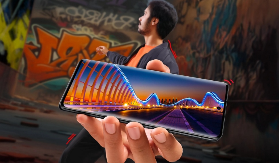 Skor AnTuTu POCO M8 5G tembus 800 ribu poin. (Flipkart)