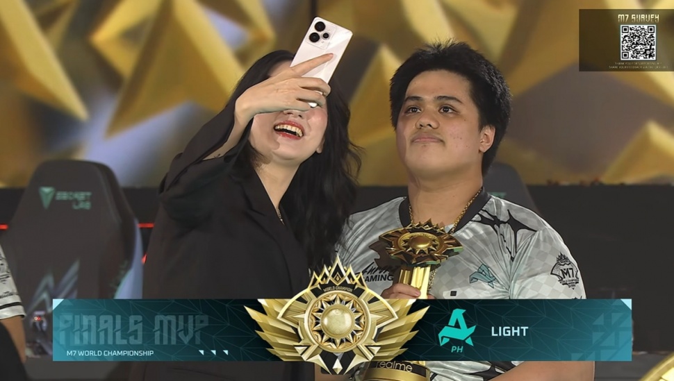 Aurora Light menjadi Finals MVP di M7 World Championship. (YouTube MPL Indonesia)