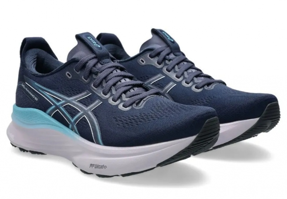 ASICS Women Gel Kayano 32.