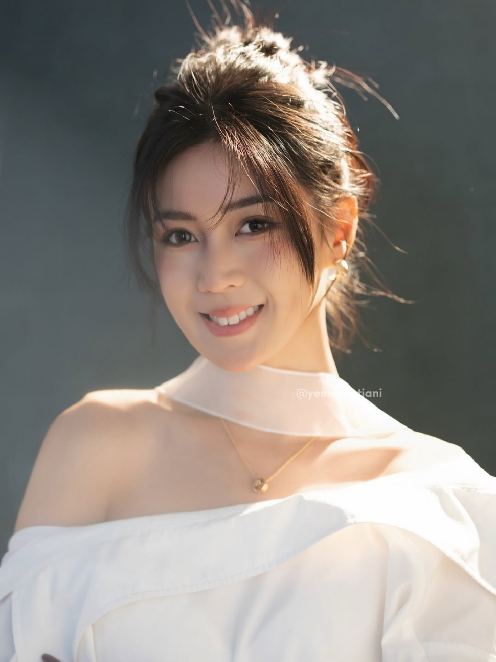 Yenni Kristiani istri Jejouw kabarnya sering digoda Mohan Hazian. [Instagram]