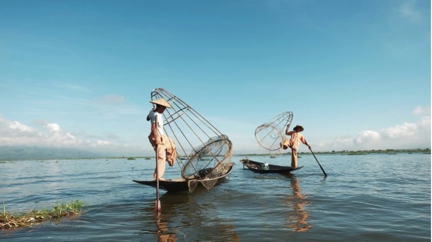 Ilustrasi Nelayan (Unsplash/Mega Caesiria)