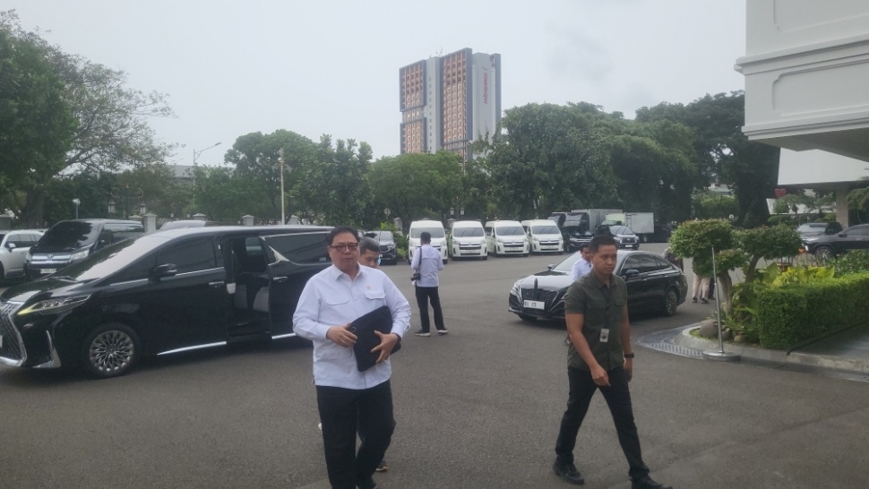 Menteri Koordinator Bidang Perekonomian Airlangga Hartarto di Istana Kepresidenan Jakarta pada Rabu (11/2/2026) siang. [Suara.com/Novian]