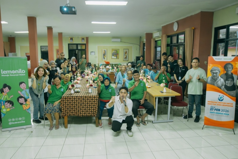 Ilustrasi buka puasa bersama di pantri wreda. (dok. Lemonilo)