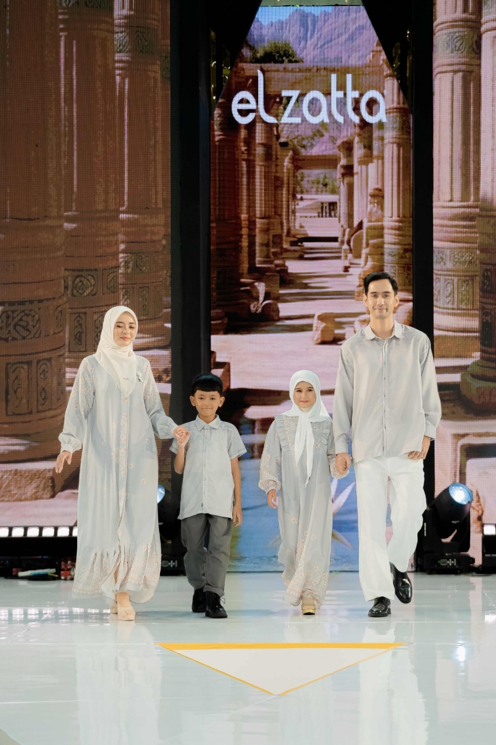 Koleksi Sarimbit baju lebaran. (Dok. Elzatta)