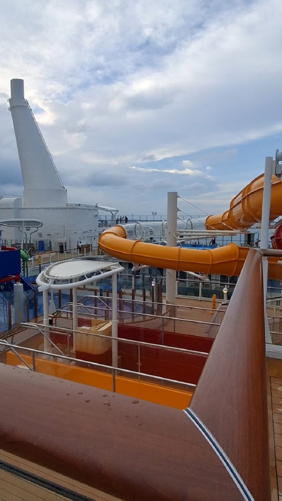 Wahana air Toy Story Place. (Suara.com/Vania)