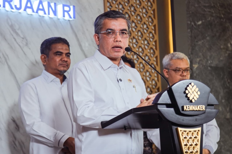 Menteri Ketenagakerjaan, Yassierli dalam konferensi pers di Gedung Kementerian Ketenagakerjaan, Jakarta, Rabu (1/4/2026). (Dok: Kemnaker)