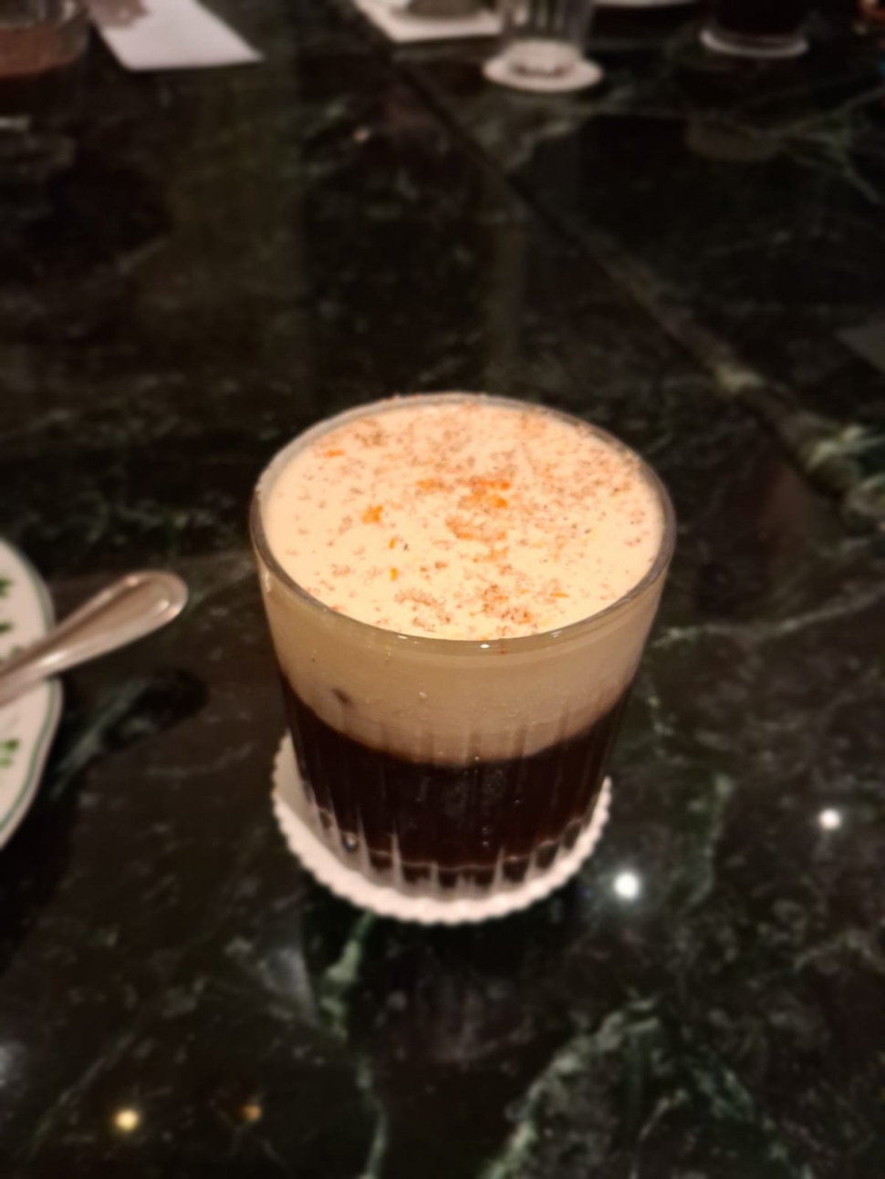 es kopi krim jeruk. (Suara.com/Vania)