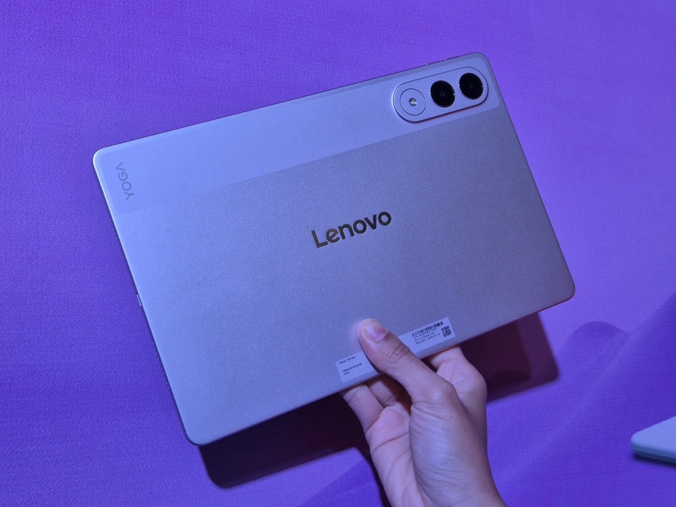 Peluncuran Lenovo Yoga Tab di Jakarta, Kamis (16/4/2026). [Suara.com/Dythia]