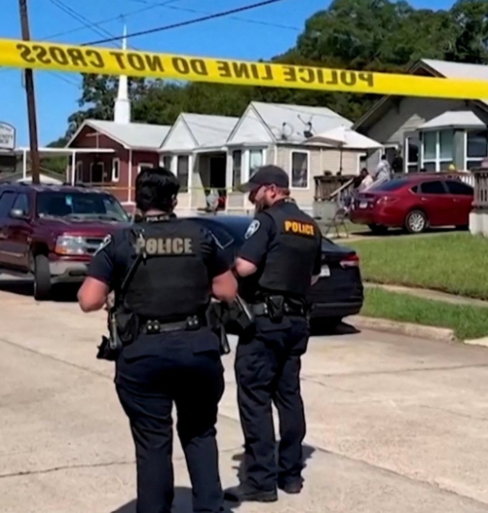 Identitas pelaku penembakan massal yang menewaskan delapan anak di Shreveport, Louisiana, akhirnya terungkap. [@nmasunivision]