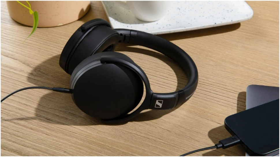 Sennheiser HD-400U. (Sennheiser)