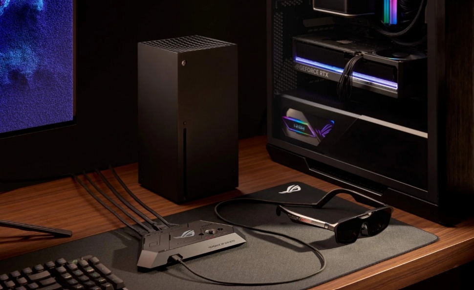 Kacamata gaming Asus ROG XREAL R1. (Asus)