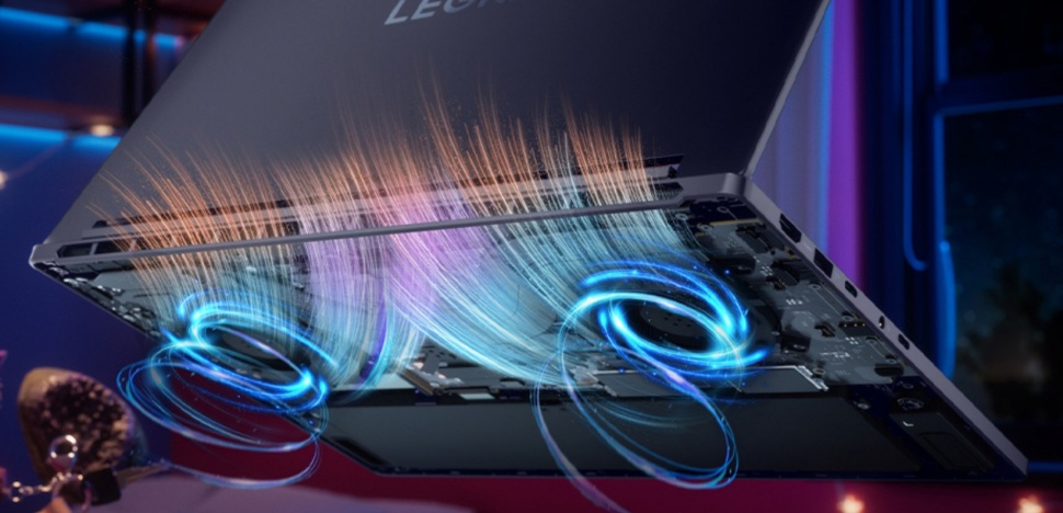 Laptop gaming Lenovo Legion 7a 15ASH11 punya berat 1,55 kg. (Lenovo)