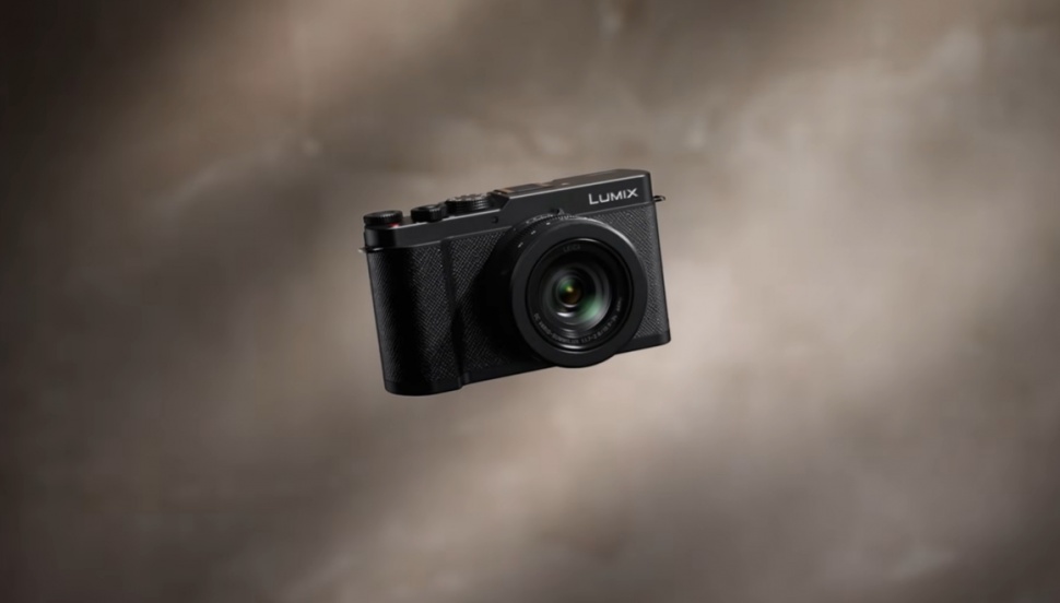 Panasonic LUMIX L10 (DC-L10). [Panasonic]