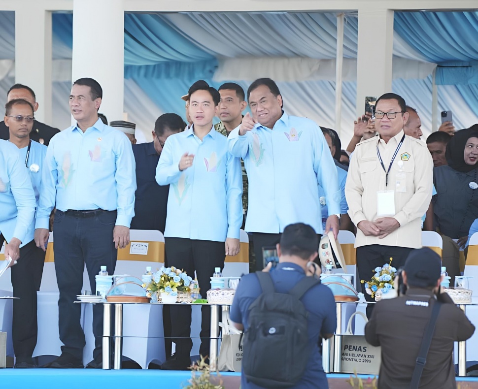 Wapres Gibran Rakabuming bersama Rachmat Gobel, Chairman Gobel Group dalam Pembukaan PENAS Petani Nelayan XVII 2026. (dok. Gobel Group)