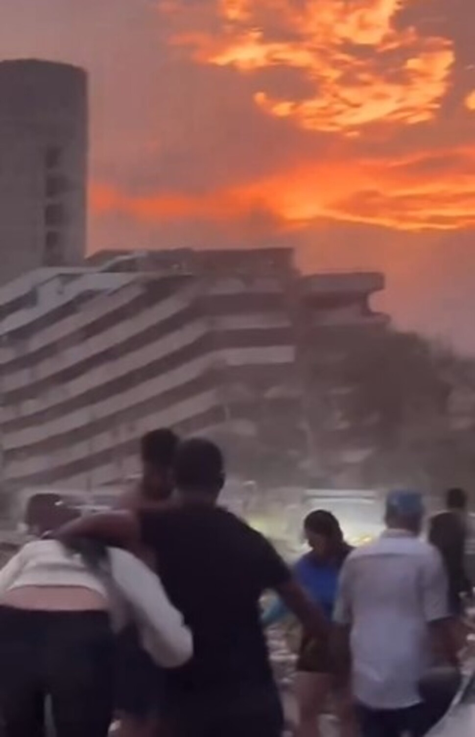 Dua gempa bumi kuat mengguncang wilayah Karibia Venezuela, menewaskan sedikitnya 32 orang dan melukai lebih dari 700 lainnya. [Tangkap layar X]