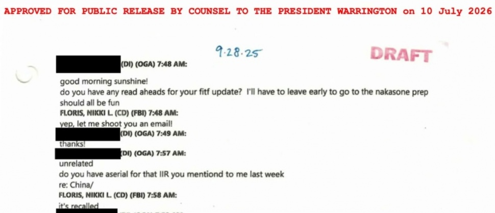 Presiden Amerika Serikat, Donald Trump, kembali memicu kontroversi setelah mengungkap dugaan adanya &ldquo;pemerintahan bayangan&rdquo; di tubuh Federal Bureau of Investigation (FBI). [NY Post]