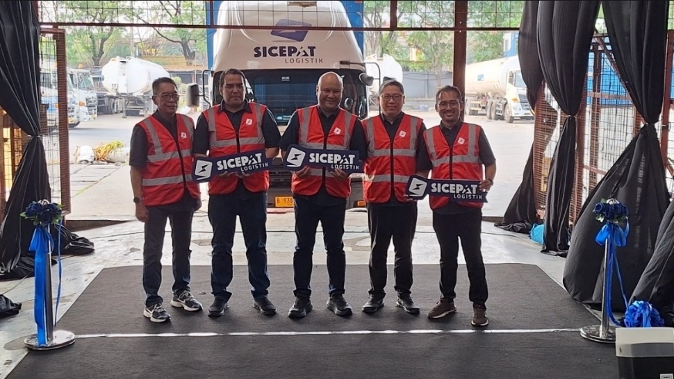 SiCepat meluncurkan layanan B2B SiCepat Logistik di Puninar, Jakarta. (Dok. Ist)