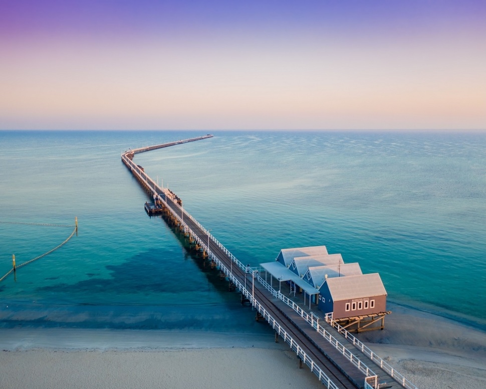 Busselton Jetty, dermaga kayu terpanjang di Australia Barat. (dok. Tourism WA)