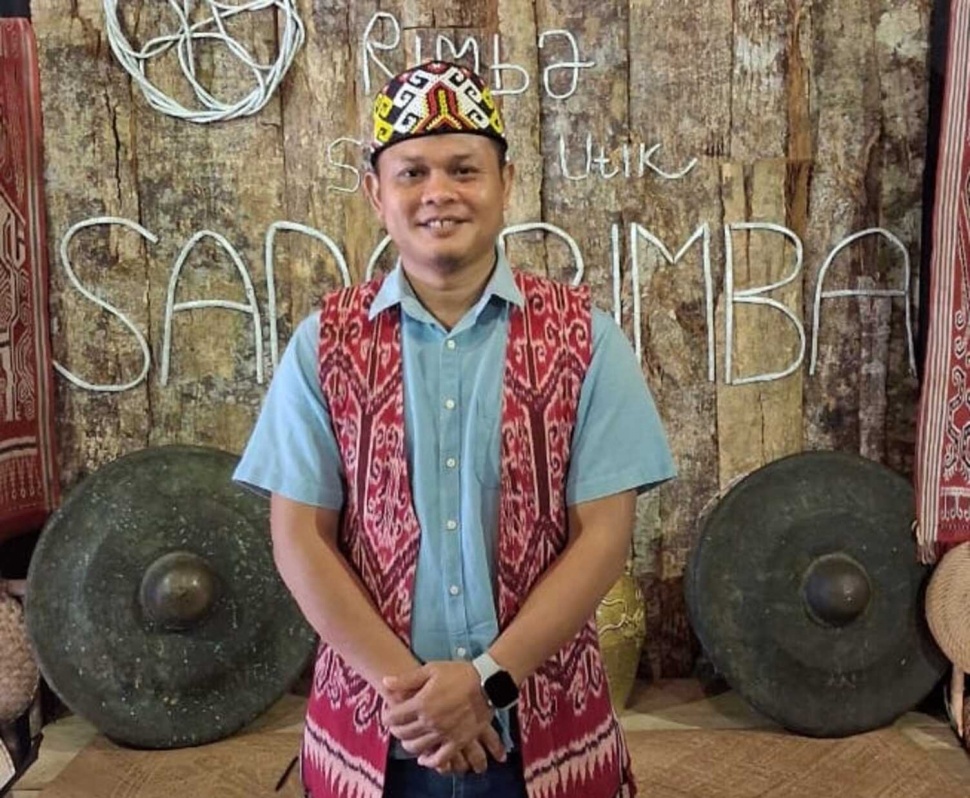 Ketua PW AMAN Kalbar Tono. [Ist[