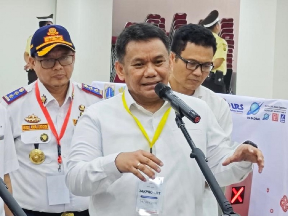 Direktur Utama PT Jakarta Propertindo, Iwan Takwin. (Suara.com/Adiyoga)