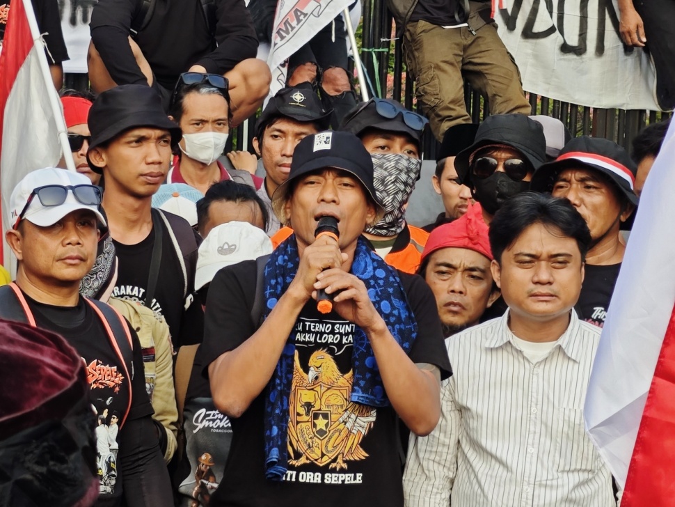 Koordinator Aliansi Masyarakat Pati Bersatu (AMPB) Supriyono alias Botok. (Suara.com/Adiyoga)